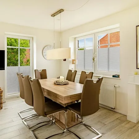 Hus Wittduen Deck 1 * بالتروم